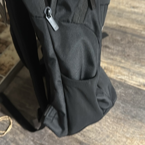 OGIO backpack - Picture 9 of 10